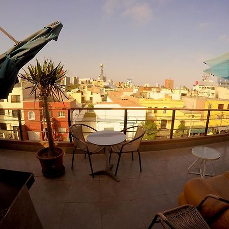 La Casa De Karla Hostel Lima Buitenkant foto