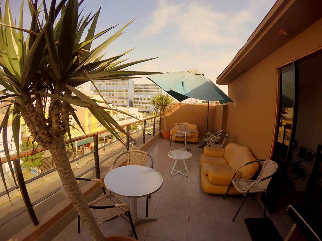 La Casa De Karla Hostel Lima Buitenkant foto