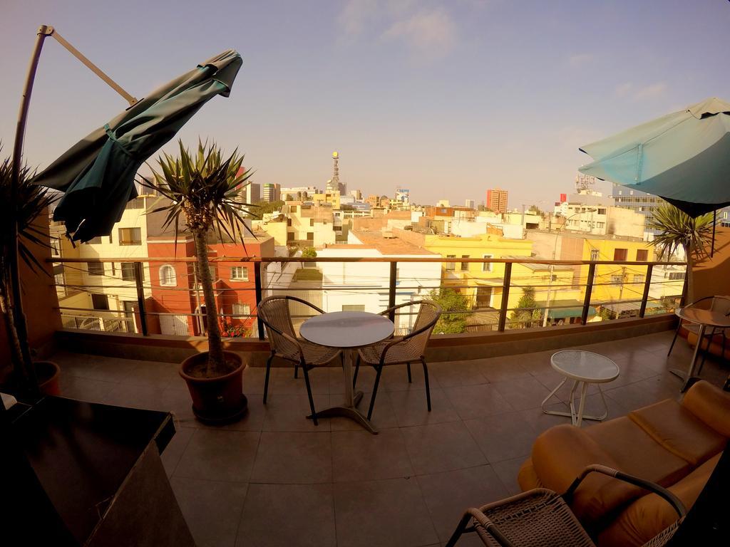 La Casa De Karla Hostel Lima Buitenkant foto