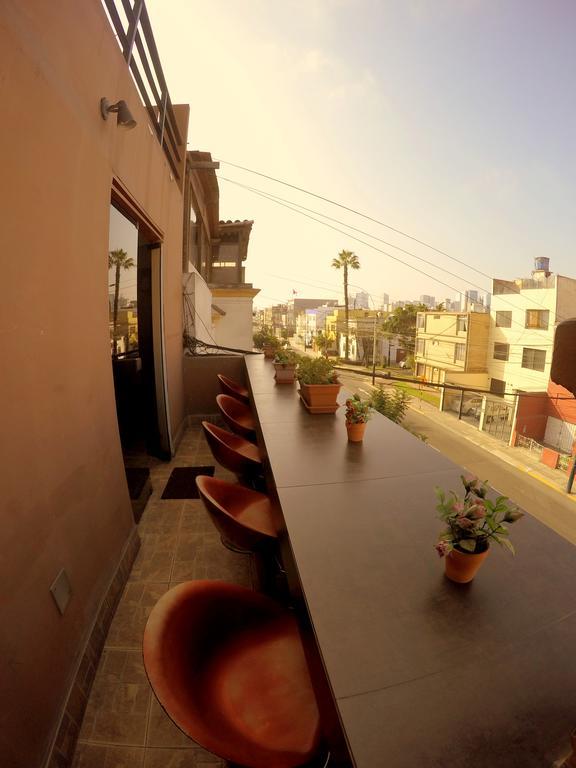La Casa De Karla Hostel Lima Buitenkant foto